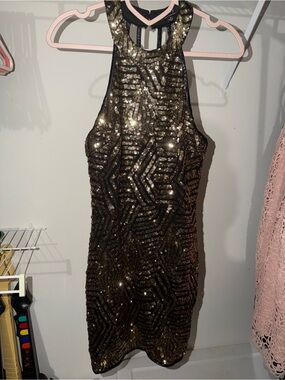 Privy Gold & Black Sequin Bodycon Cocktail Dress Size Medium